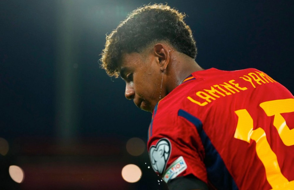 朱利亚诺：不认为自己跻身西甲优秀球员行列，我仍在努力成长（朱利亚诺：我还不是西甲顶尖球员，仍在不断提升）