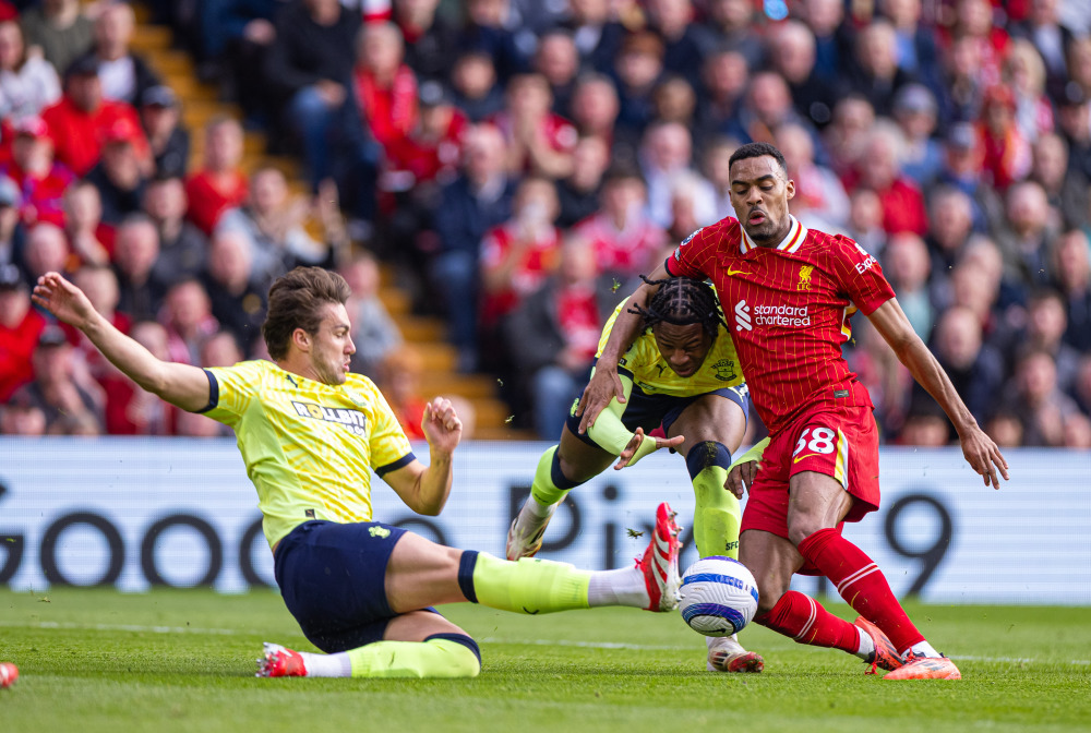 43秒，巴萨遭遇自2023年以来他们在西甲的最快丢球（巴萨开场43秒失守，创2023年以来球队在西甲最快失球）