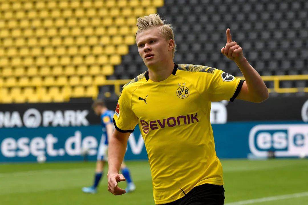 阿尔及利亚7次参加非洲杯5次止步小组赛，两次出线均夺冠（阿尔及利亚非洲杯7次亮相5次小组出局，仅两次晋级皆夺冠）