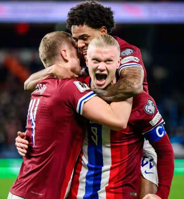 疯狂的足球：米兰门神迈尼昂的盘带合集（AC米兰门神迈尼昂盘带集锦：门将的华丽脚法）