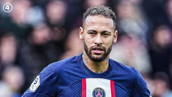 体坛联播｜斯洛特首度公开回应萨拉赫，曼联4比1大胜狼队（体坛速递｜斯洛特首次回应萨拉赫，曼联4比1击败狼队）